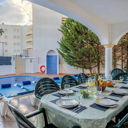 Colibri By Interhome Patroves