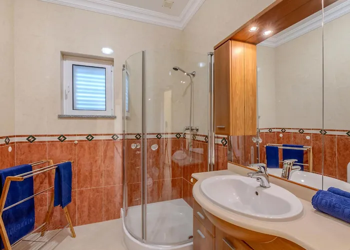 Colibri By Interhome Villa Patroves