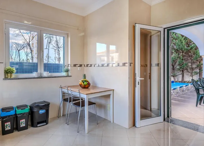 Villa Colibri By Interhome Patroves