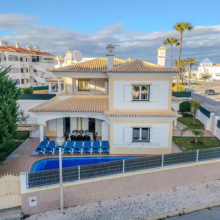 Colibri By Interhome