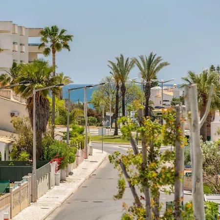 فيلة Colibri By Interhome *