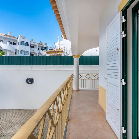 Colibri By Interhome Vila